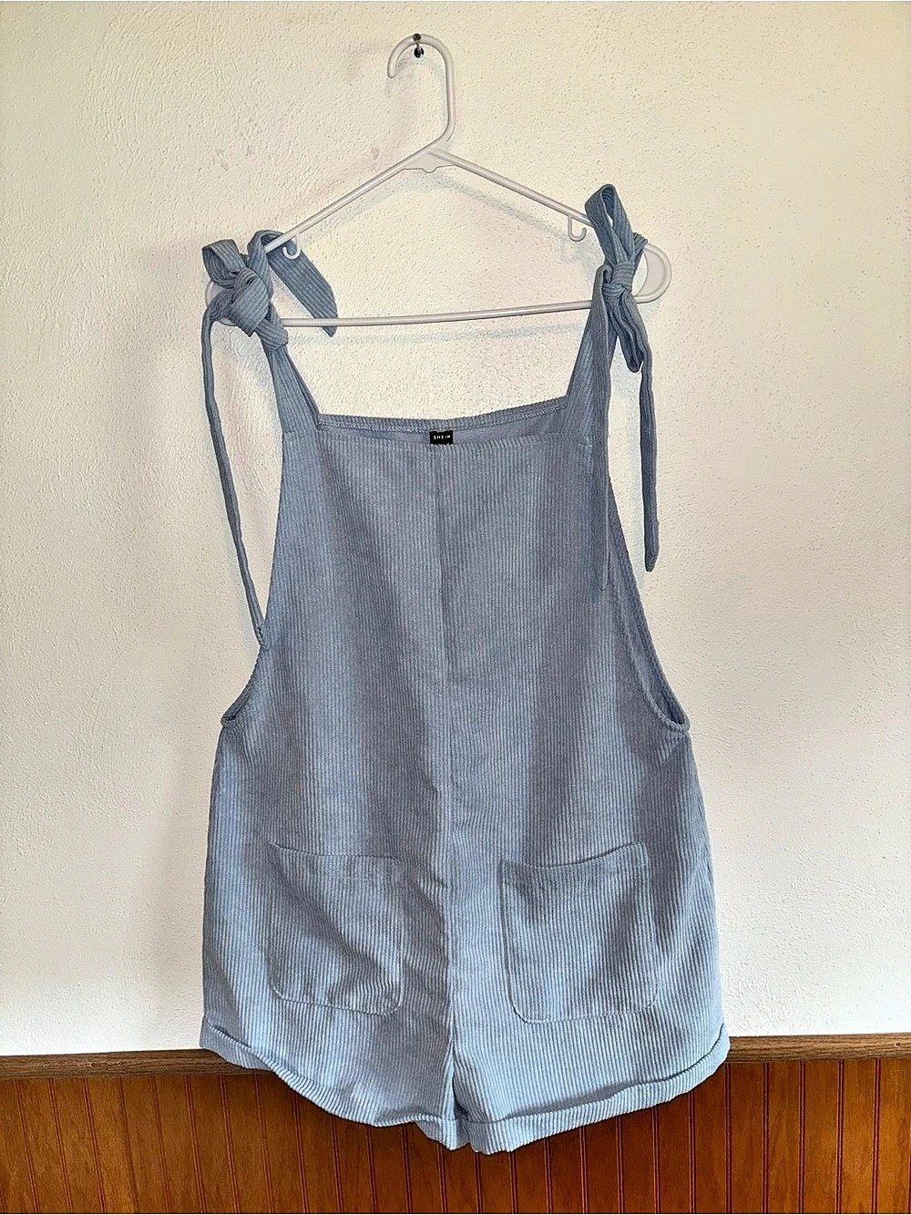 SHEIN Striped Romper in Blue Size Large Like New